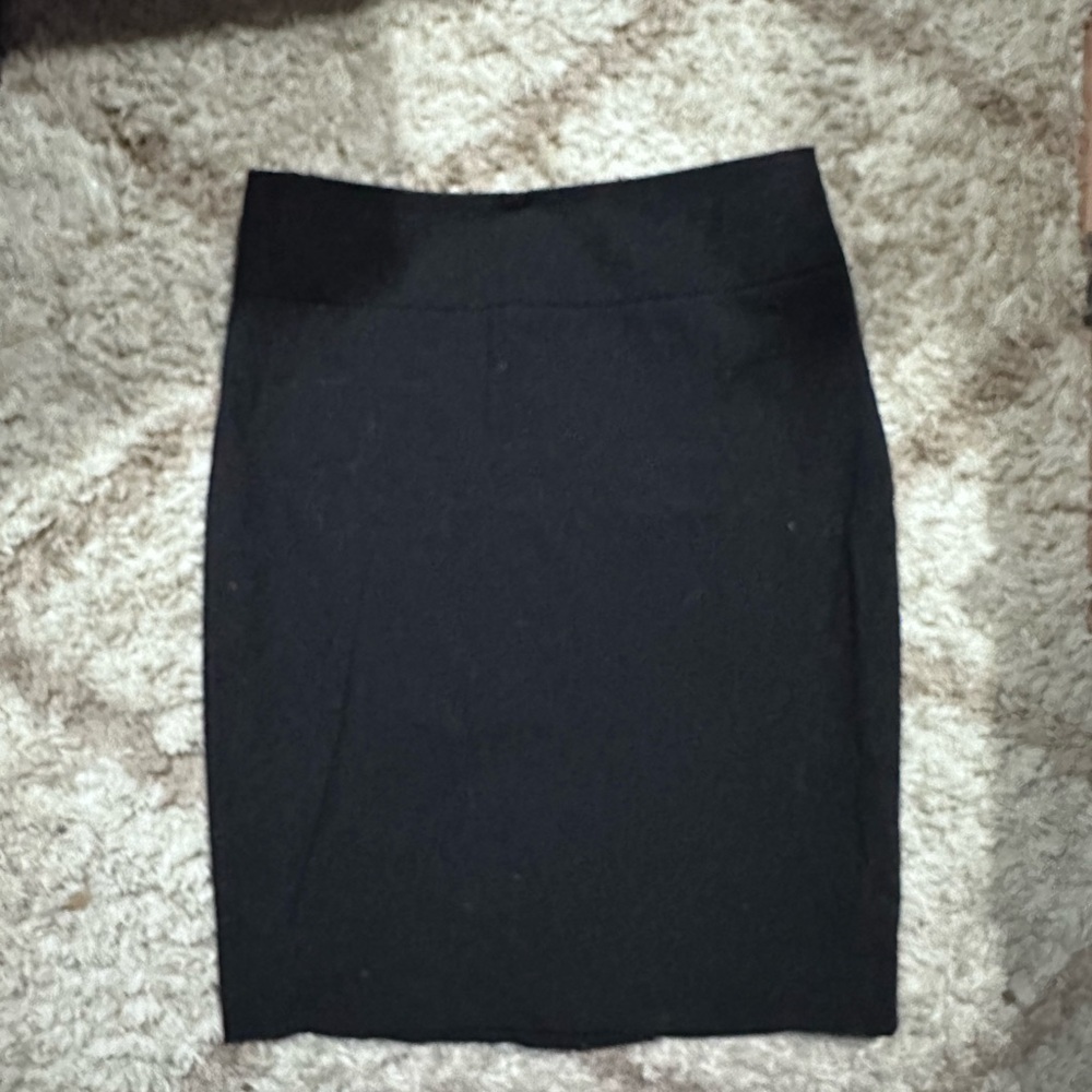 The Limited Black Knee-Length Pencil Skirt